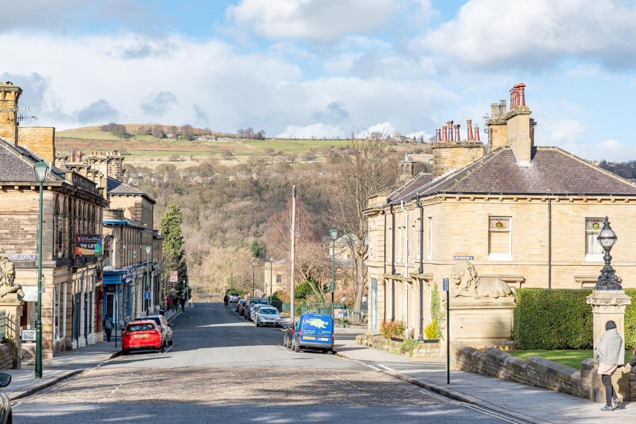 Riverside Balcony Apartment With Parking Just Minutes To Saltaire ชิปลีย์ ภายนอก รูปภาพ