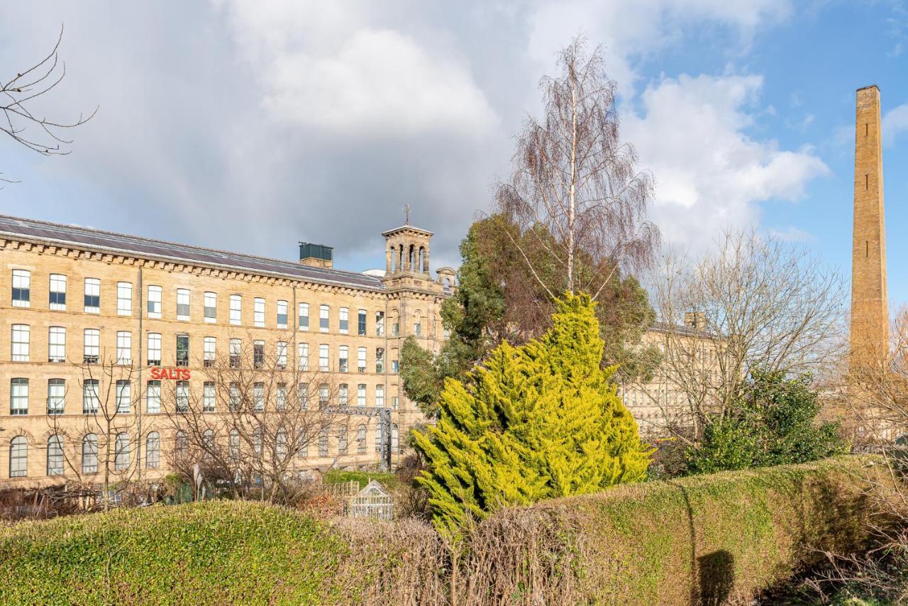 Riverside Balcony Apartment With Parking Just Minutes To Saltaire ชิปลีย์ ภายนอก รูปภาพ