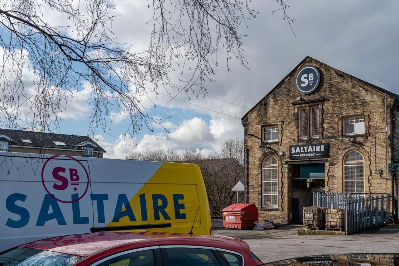 Riverside Balcony Apartment With Parking Just Minutes To Saltaire ชิปลีย์ ภายนอก รูปภาพ