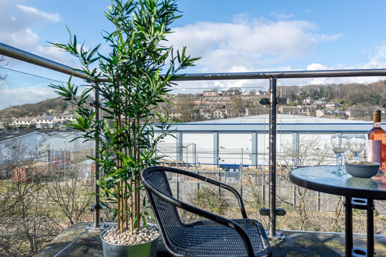 Riverside Balcony Apartment With Parking Just Minutes To Saltaire ชิปลีย์ ภายนอก รูปภาพ